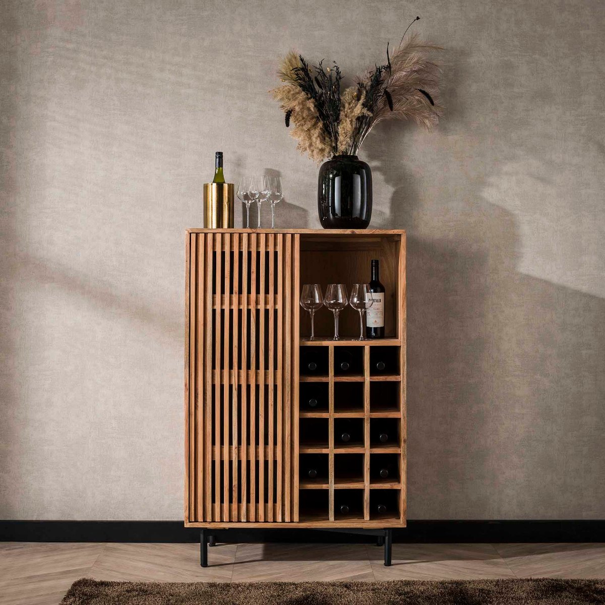 Armoire à vin en bois massif DELIS