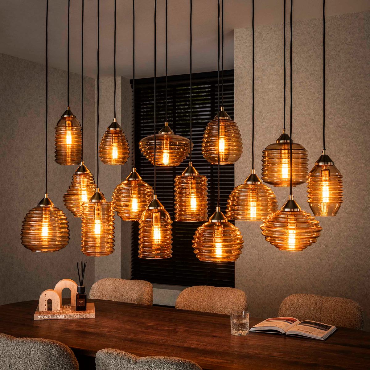 Grande suspension en verre transparent 15 lampes BIRGY